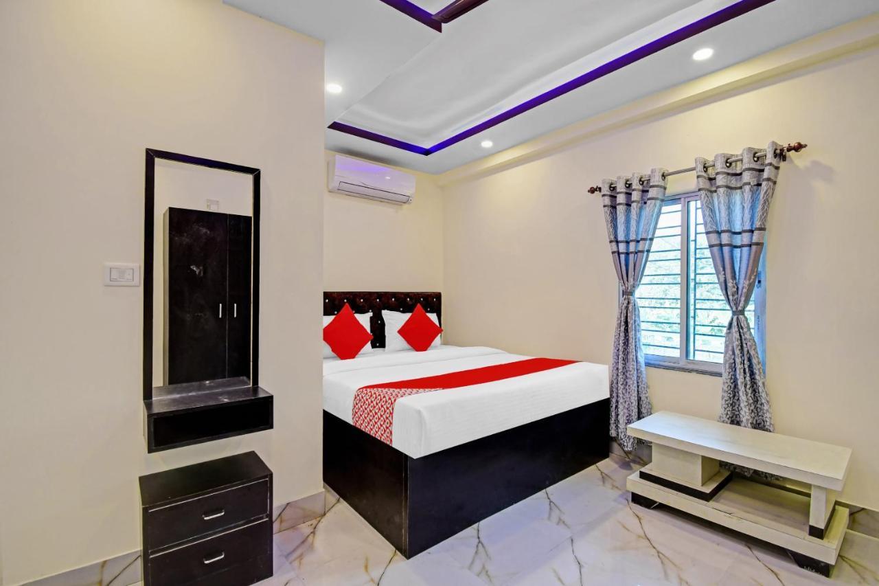 Oyo 86602 Hotel Dream Palace Kolkata Exterior photo