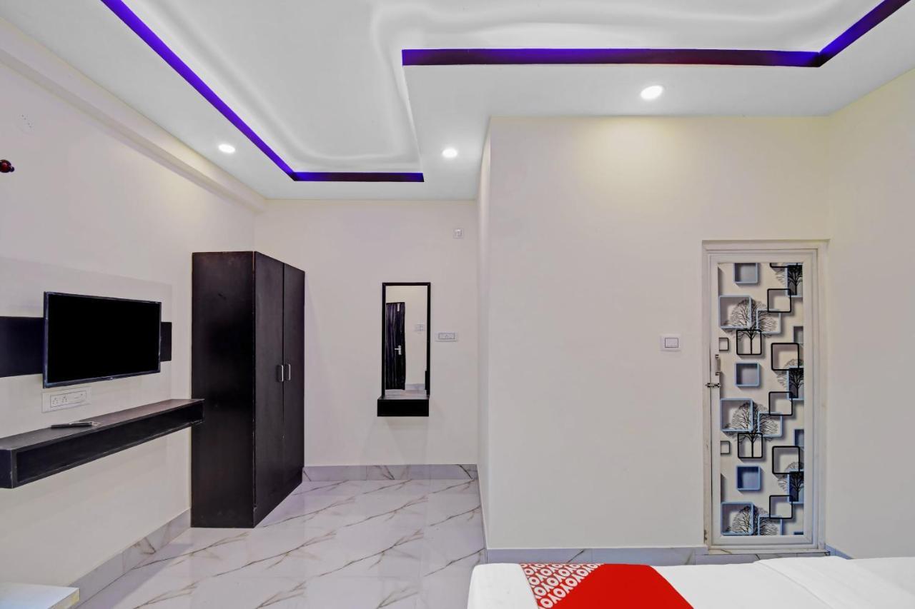 Oyo 86602 Hotel Dream Palace Kolkata Exterior photo
