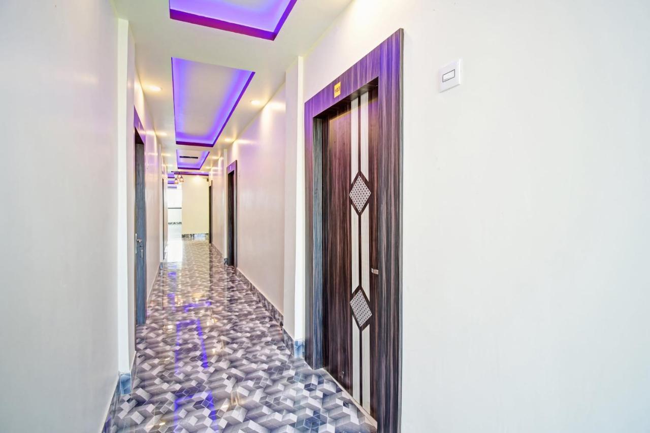 Oyo 86602 Hotel Dream Palace Kolkata Exterior photo